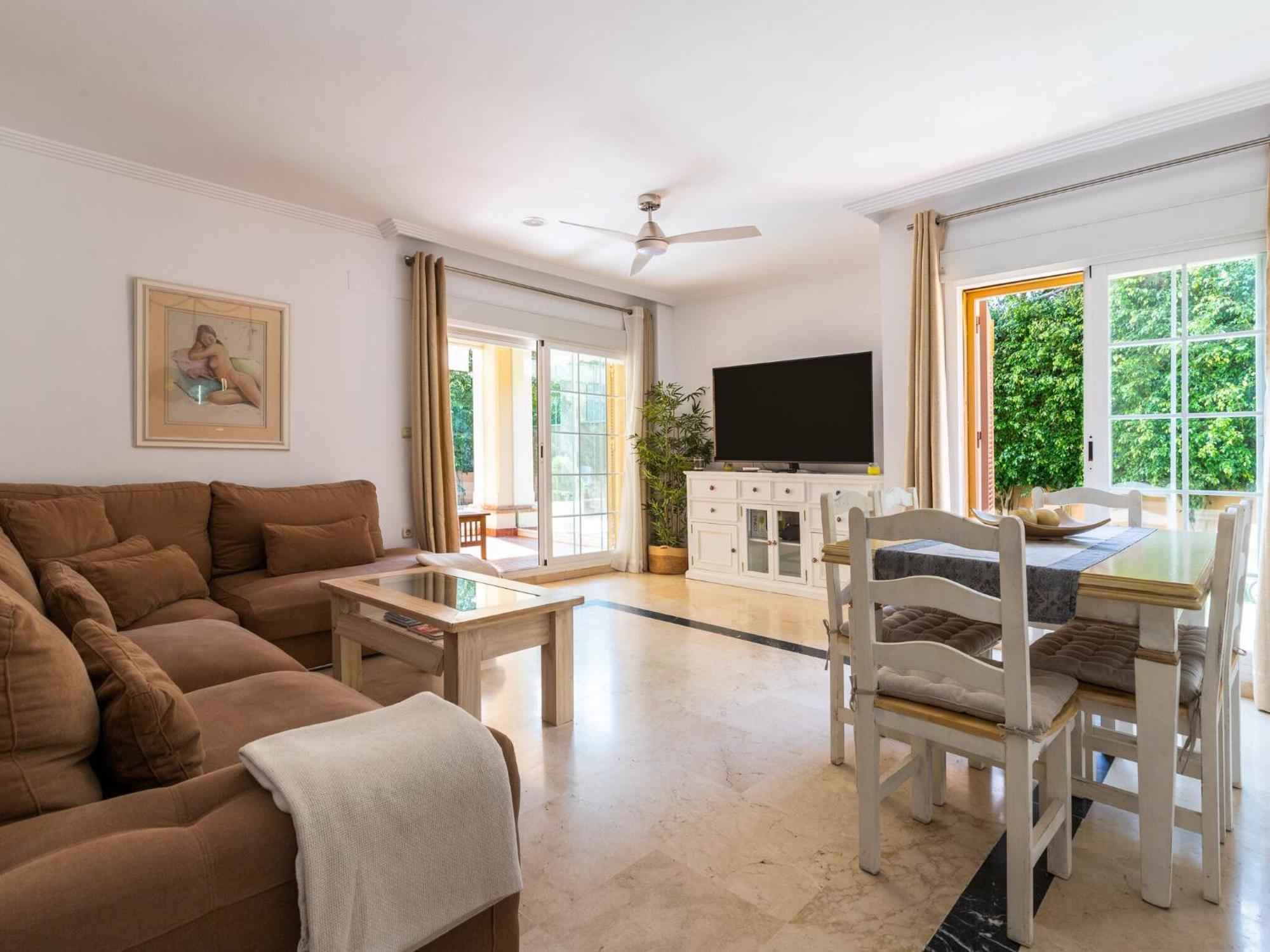 Mar Bella - In Free Wifi Holiday home Marbella