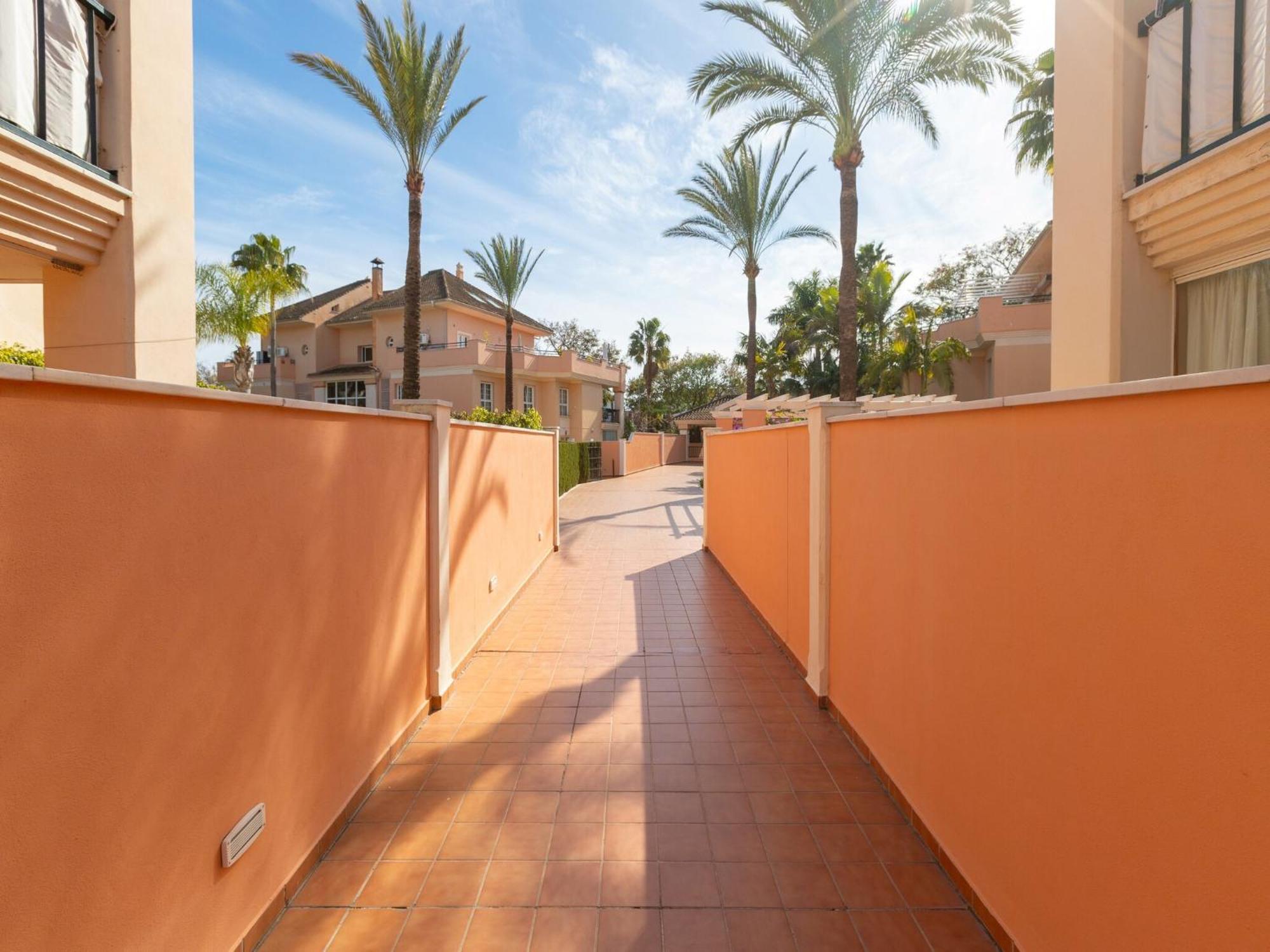 Mar Bella - In Free Wifi Marbella